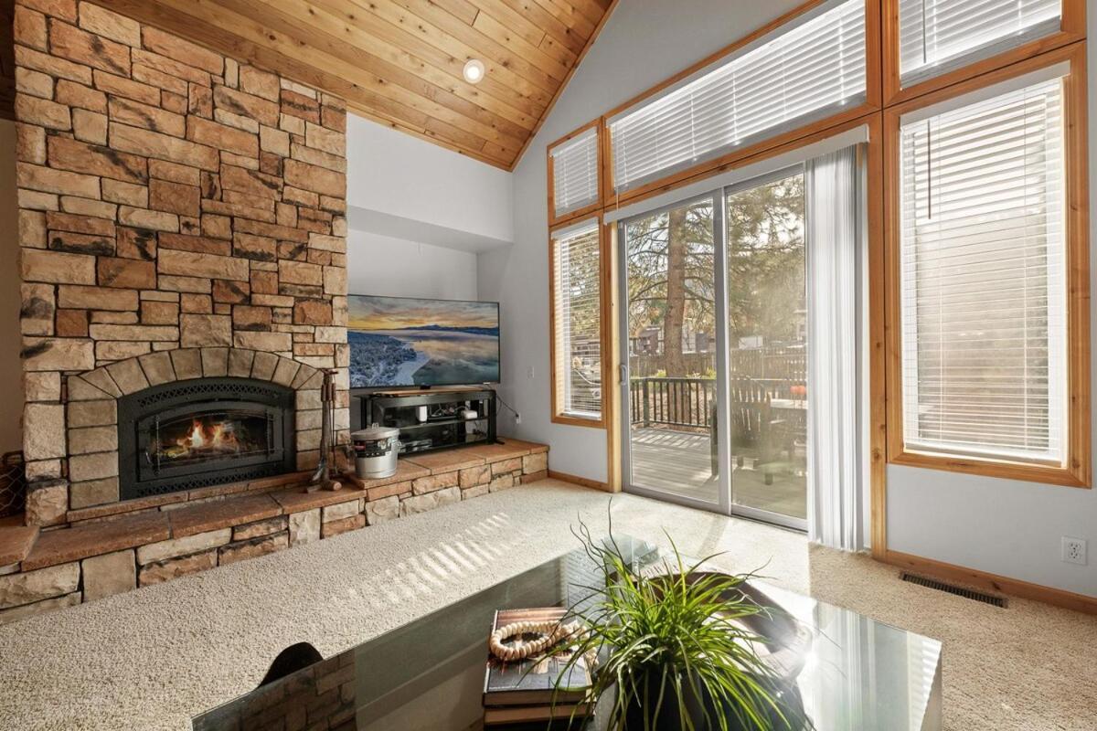New Serenity Lodge Base Of Snow Summit Hot Tub Биг Беър Лейк Екстериор снимка